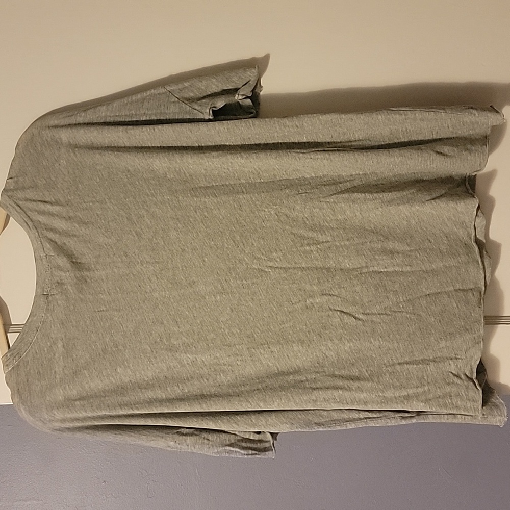Wildfox Tee 🩶 - Picture 5 of 5